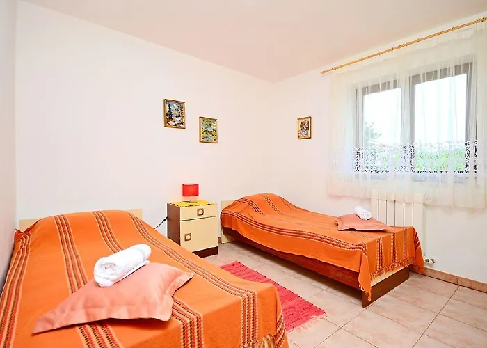 Adelmo 1189 * Premantura